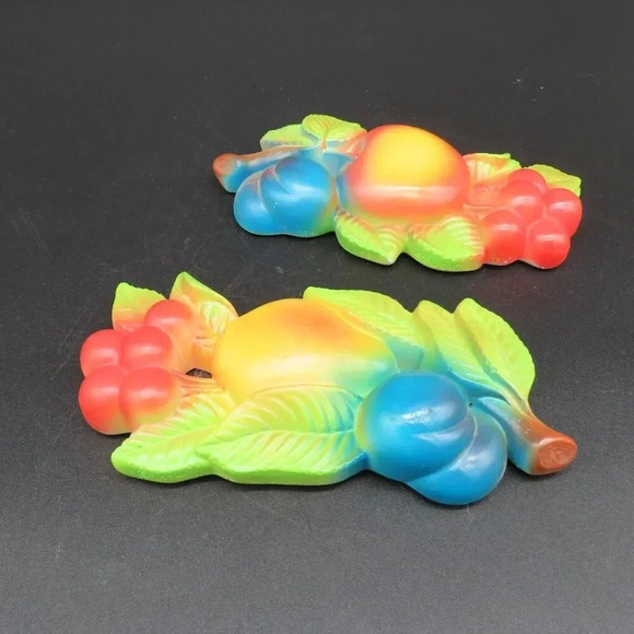 Vintage Fruit Chalkware Plaque Wall Art Kitsch 70s Set of 2 - Picture 2 of 8